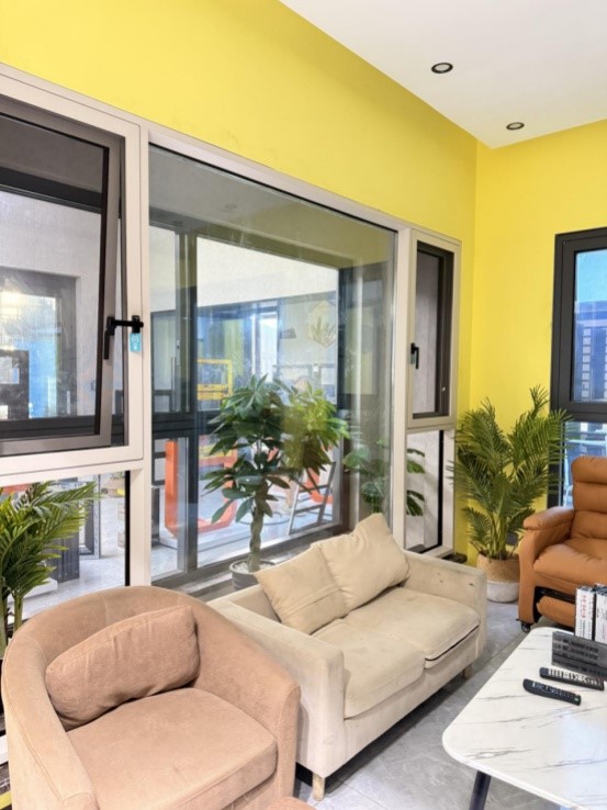 07-Aluminium bifold exterior doors3592 07-Aluminium bifold exterior doors3592